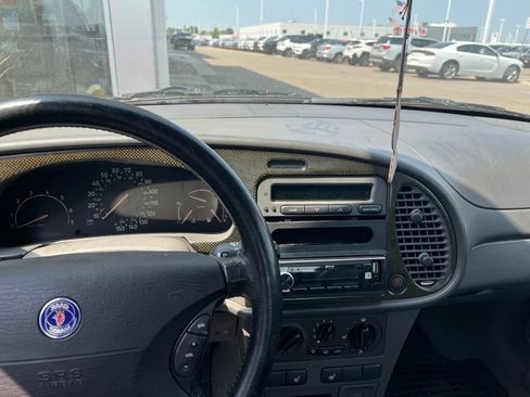Used 1999 Saab 9-3 2.0T FWD image 12