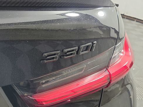 Used 2019 BMW 330i Sedan w/ Driving Assistance Package RWD image 7