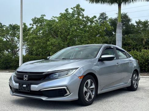Used 2019 Honda Civic LX image 2
