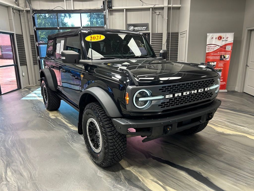 Used 2021 Ford Bronco Badlands w/ Sasquatch Package AWD/4WD image 1