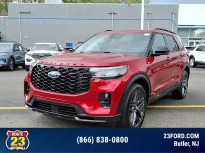 Certified 2025 Ford Explorer ST-Line w/ Premium Package