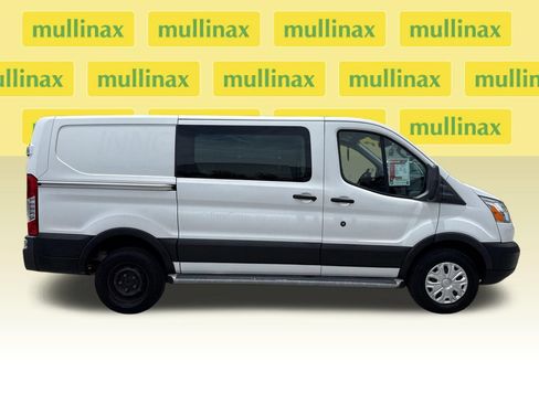 Used 2019 Ford Transit 250 130 Low Roof w/ Exterior Upgrade Package RWD image 2