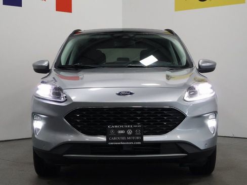 Used 2021 Ford Escape Titanium w/ Class II Trailer Tow Package image 7