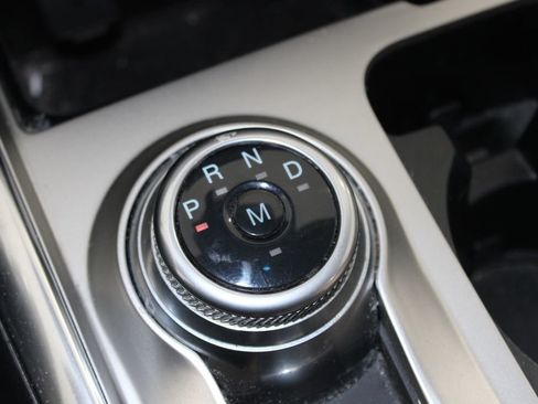 Used 2020 Ford Explorer XLT w/ Equipment Group 202A image 33