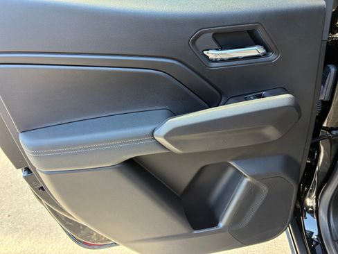 New 2026 Chevrolet Colorado LT w/ LT Convenience Package RWD image 16