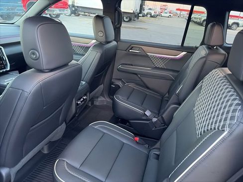 New 2026 GMC Acadia Denali w/ Super Cruise Package image 11