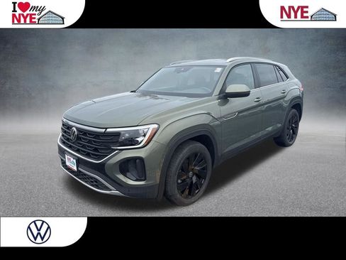 New 2026 Volkswagen Atlas Cross Sport SE AWD/4WD image 1