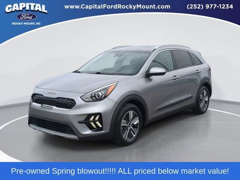 Used 2022 Kia Niro LXS FWD image 1