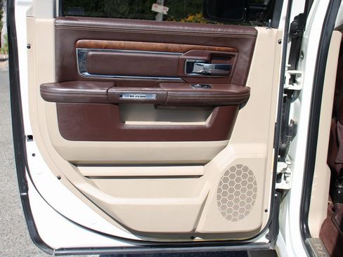 Used 2016 RAM 1500 Laramie Longhorn w/ Convenience Group image 33