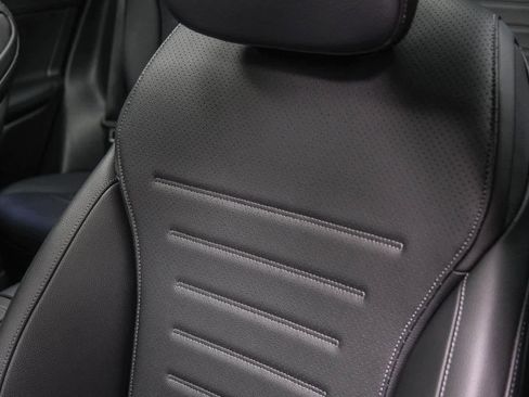 Used 2023 Mercedes-Benz GLC 300 4MATIC w/ AMG Line image 20