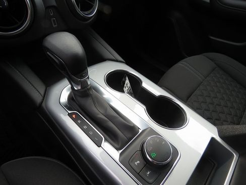 Used 2021 Chevrolet Silverado 1500 RST image 24