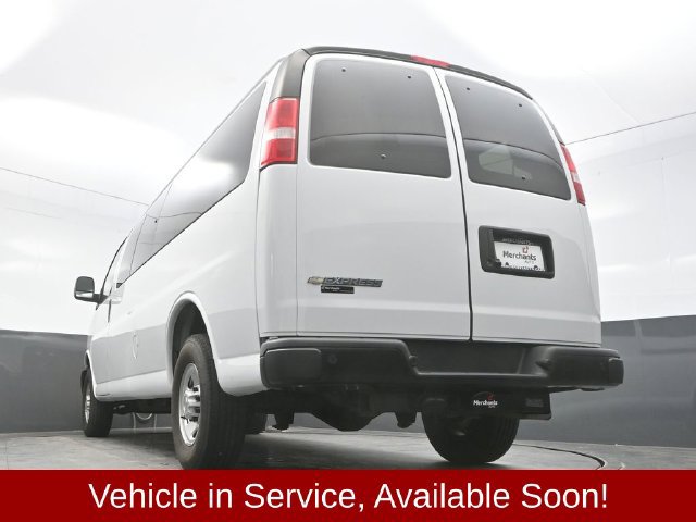 Used 2024 Chevrolet Express 3500 LS RWD image 38