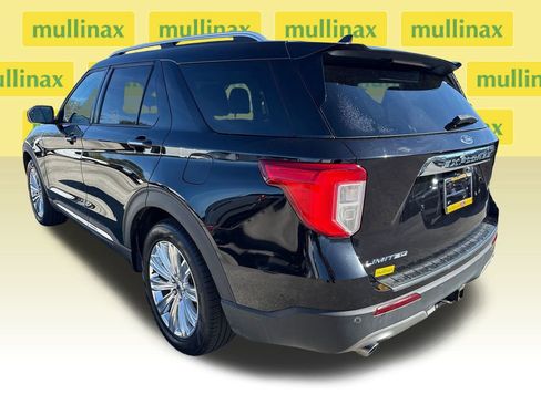 Certified 2022 Ford Explorer Limited w/ Equipment Group 301A image 8