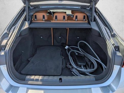Used 2023 BMW i4 eDrive40 RWD image 6