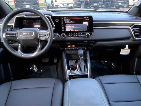 New 2025 GMC Canyon Elevation w/ Convenience Package image 5