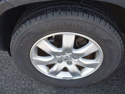 Used 2012 Kia Sorento LX image 12