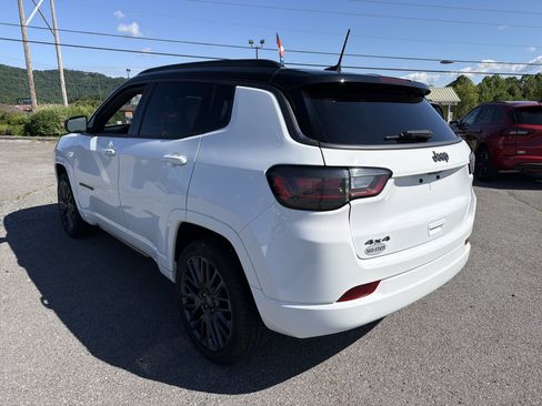 Used 2022 Jeep Compass High Altitude AWD/4WD image 8