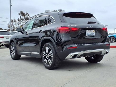 Used 2025 Mercedes-Benz GLA 250 image 22