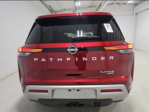 Used 2025 Nissan Pathfinder Platinum w/ Cargo Package AWD/4WD image 11