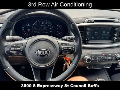 Used 2018 Kia Sorento LX w/ LX V6 Convenience Package AWD/4WD image 11