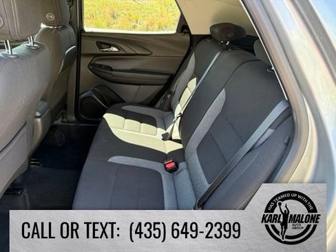 Used 2025 Chevrolet TrailBlazer LT AWD/4WD image 25