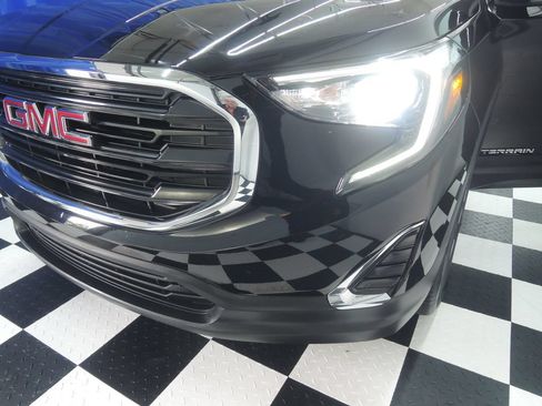 Used 2019 GMC Terrain SLE w/ Driver Convenience Package FWD image 37