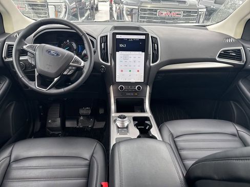 Used 2024 Ford Edge SEL image 12
