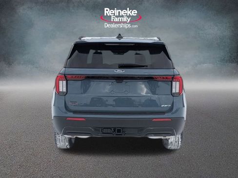 New 2026 Ford Explorer ST-Line image 6