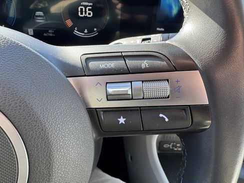 Used 2024 Hyundai Kona SEL image 29