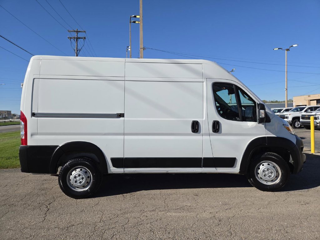 Used 2023 RAM ProMaster 2500 FWD image 14