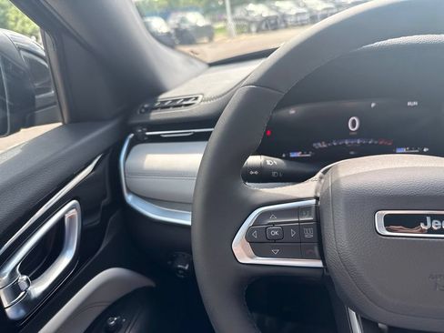 New 2026 Jeep Compass Limited AWD/4WD image 22