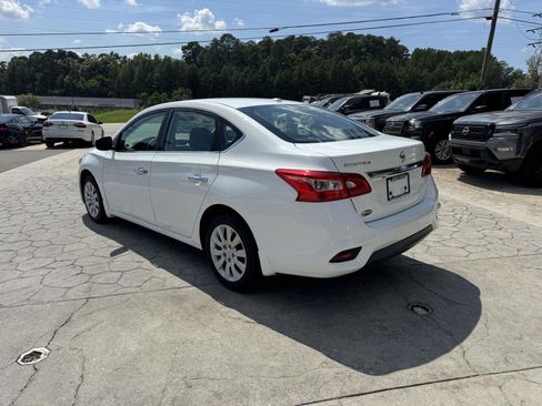 Used 2017 Nissan Sentra SV FWD image 7