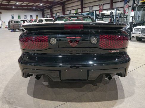 Used 2001 Pontiac Firebird Trans Am RWD image 7