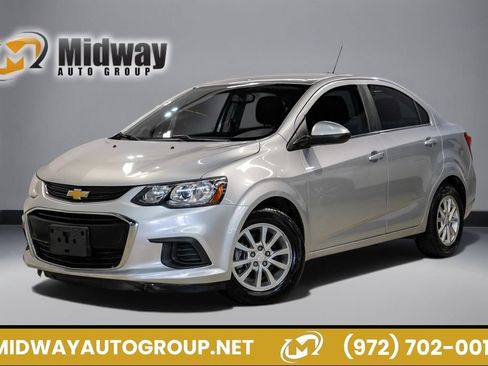 Used 2020 Chevrolet Sonic LT FWD image 1