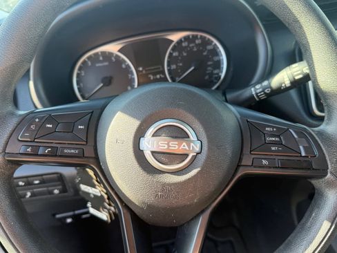 Used 2023 Nissan Kicks S image 10