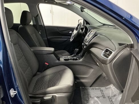 Used 2020 Chevrolet Equinox LT FWD image 30