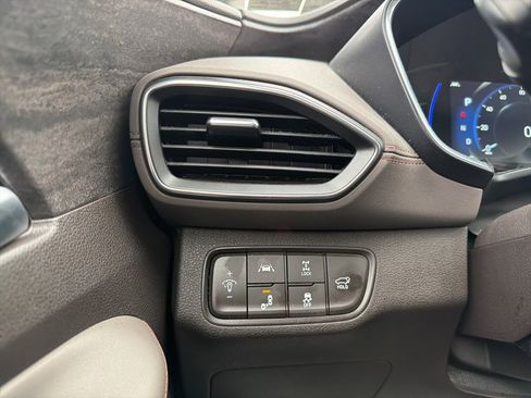 Used 2020 Hyundai Santa Fe SEL image 33