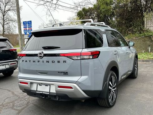 Certified 2023 Nissan Pathfinder Platinum AWD/4WD image 2