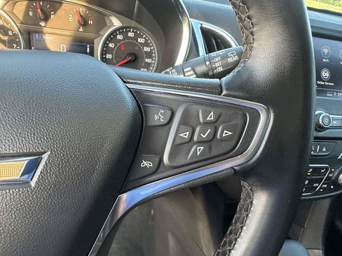 Used 2024 Chevrolet Equinox LT AWD/4WD image 22