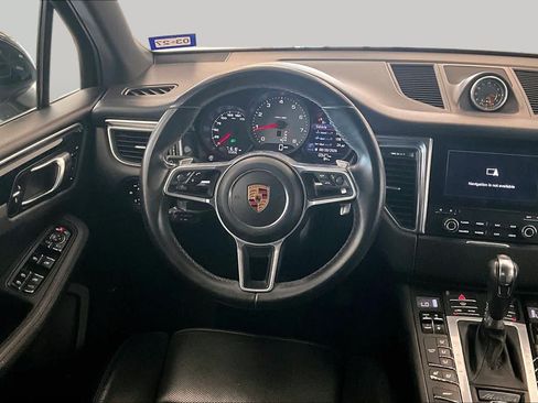 Used 2018 Porsche Macan S AWD/4WD image 15