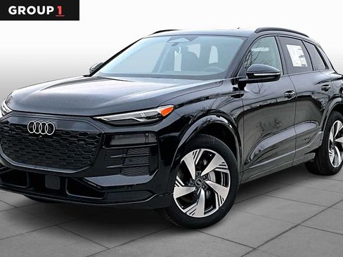 New 2025 Audi Q6 e-tron Premium image 1