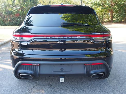 Used 2023 Porsche Macan AWD/4WD image 6