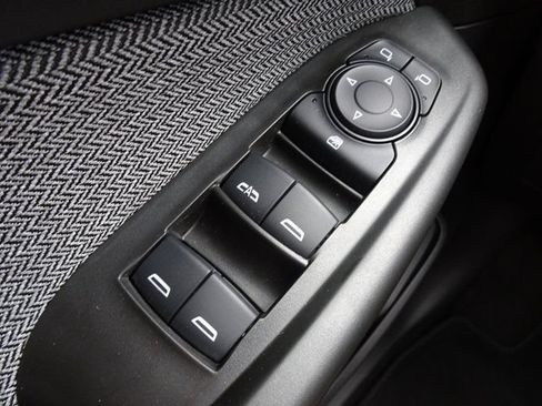 Used 2023 Chevrolet TrailBlazer LT w/ Convenience Package AWD/4WD image 25