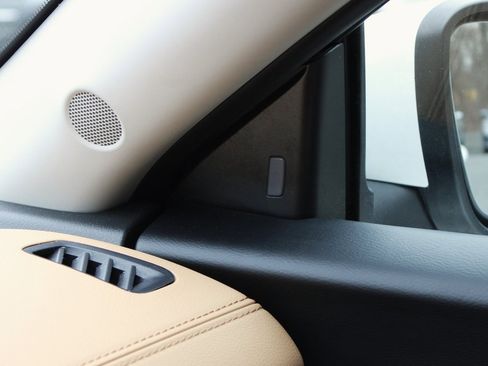 Certified 2023 Nissan Sentra SV w/ SV Premium Package image 39