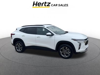 Used 2025 Chevrolet Trax LT w/ LT Convenience Package