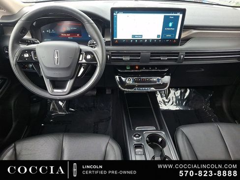 Certified 2024 Lincoln Corsair Reserve w/ Equipment Group 201A AWD/4WD image 11