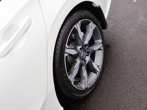 Certified 2025 Honda Civic Sport Touring image 33