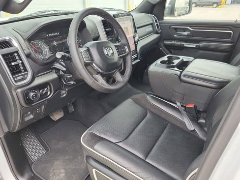 Used 2025 RAM 1500 Laramie image 13