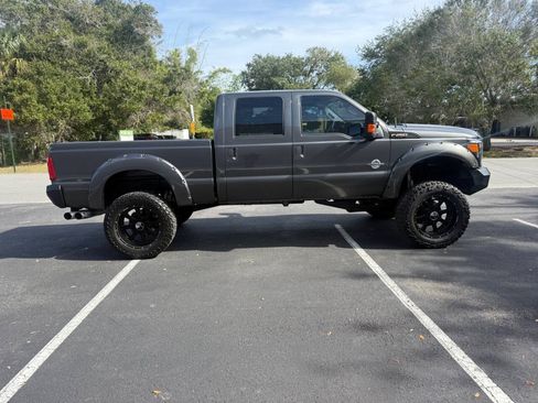 Used 2016 Ford F250 Lariat w/ Lariat Ultimate Package AWD/4WD image 19