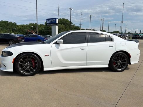 Used 2021 Dodge Charger Scat Pack w/ Plus Group RWD image 7